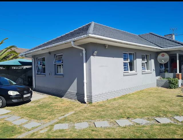 3 BEDROOM FREESTANDING SOLD IN THORNTON